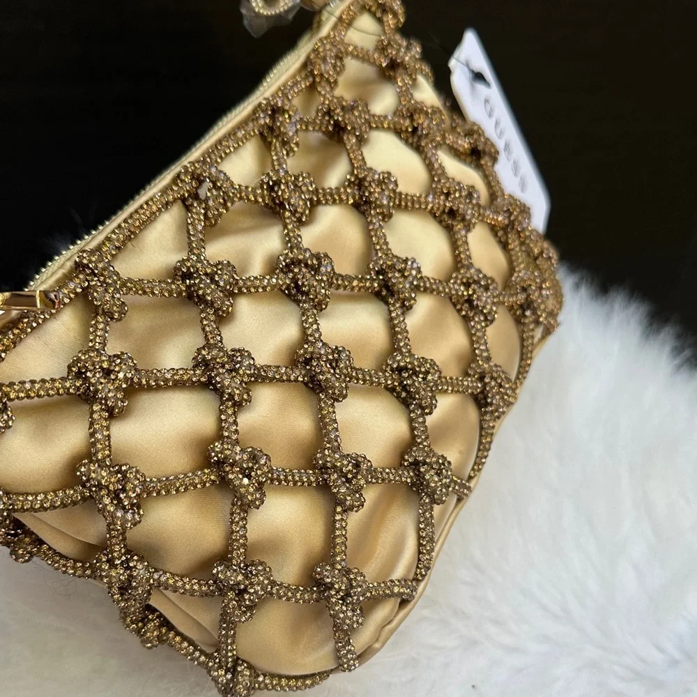 New GUESS Zalina Top-Zip Shoulder Bag - Picture 6 of 7